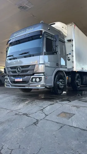 CAMINHÃO MERCEDES BENS TERMOKING ATEGO