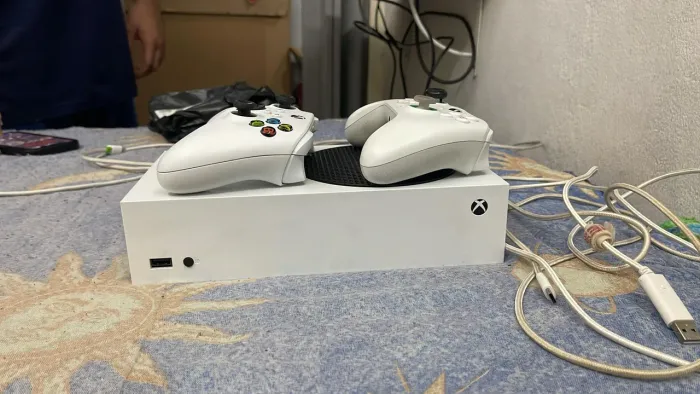 Xbox Series S 512GB Completo.