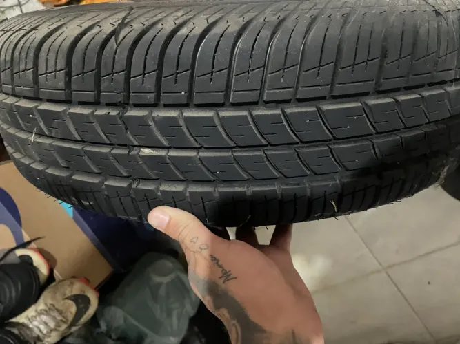 Step com pneu aro 14 4x100