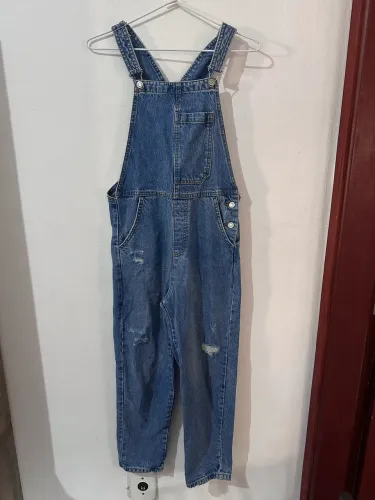 Jardineira jeans Zara TAM 14