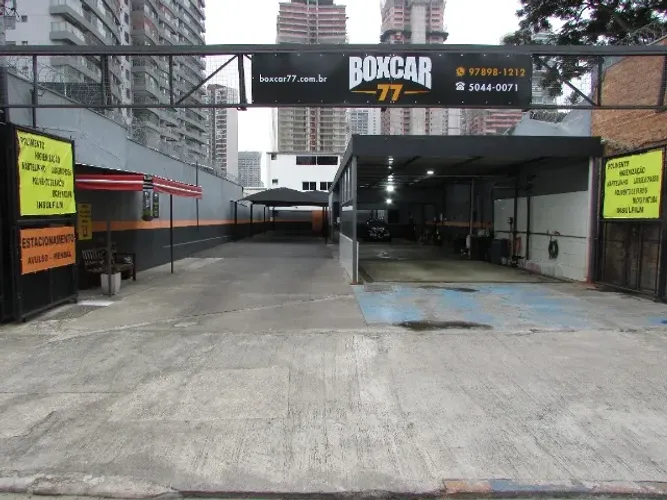 ESTÉTICA AUTOMOTIVA, LAVA-RÁPIDO E ESTACIONAMENTO, 900m2