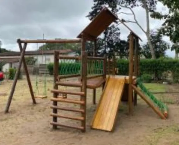 Playground Parquinho infantil em Madeira