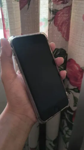 iPhone 8 64gb