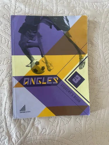 Livro cultura inglesa Angles 3