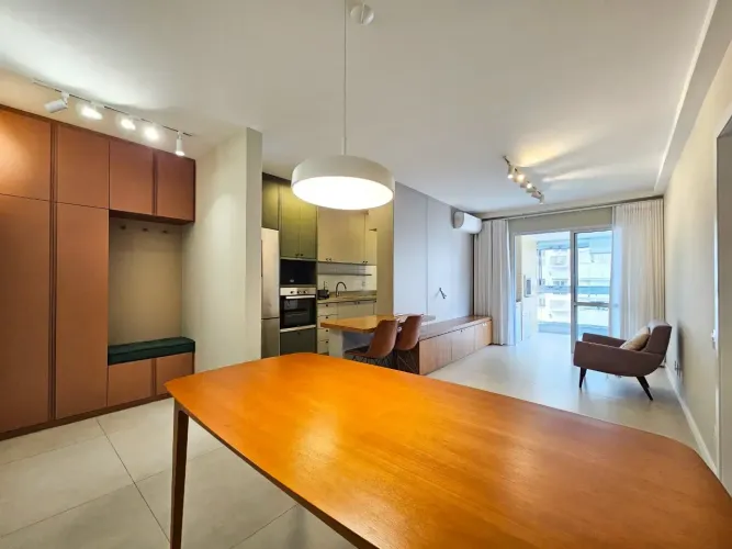 Apartamento de 2 dormitórios à venda no Itacorubi, em Florianópolis.
