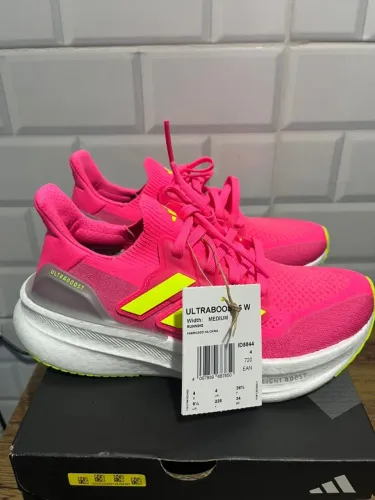 Tênis Adidas Ultraboost 5 Feminino N° 34 NOVO! ORIGINAL!