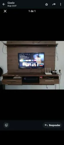 Rack de TV com gavetas