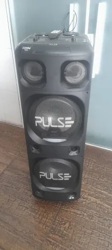 Torre de som pulse zerada, sem marcas de uso.