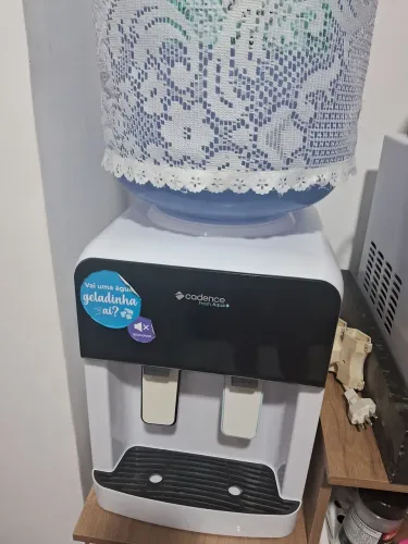 Vendo bebedor eletrico