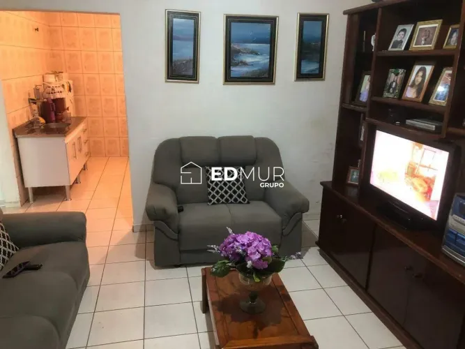 CASA para VENDA com 57m² no bairro Casa Branca com 1 quartos e 0 vagas. Santo André, SP