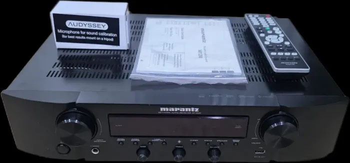 Receiver Estéreo Marantz NR1200 Slim 2.1 Canais 75W RMS 4K HDMI Wi-Fi/Bluetooth