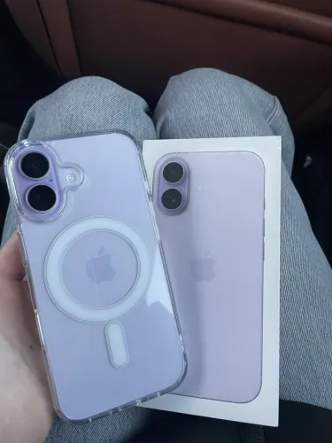 iPhone 17 lilás lavanda