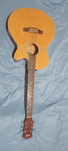 Violão eletroacústico Wolf c/capotraste