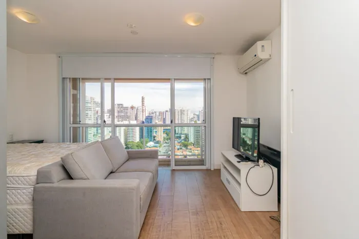 Apartamento para venda em Brooklin com 1 quarto, 50m²
