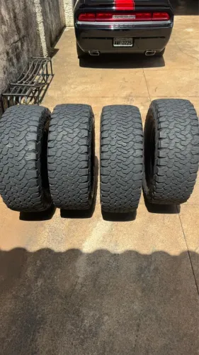 Pneu bf goodrich 35 x 12,5 r18