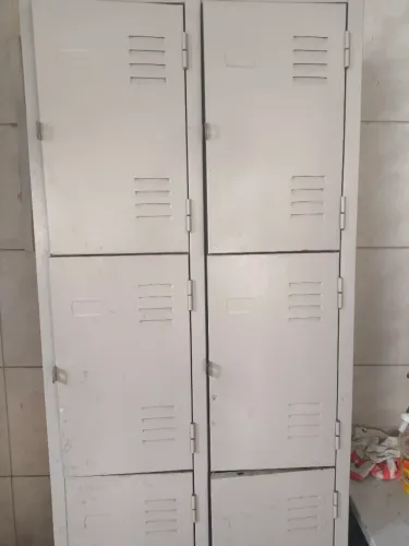Armário de aco