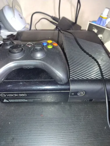 XBOX 360 com GTA 5