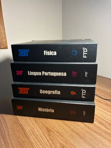 Livros Matemática, Física, História, Geografia FTD 360 e Conecte
