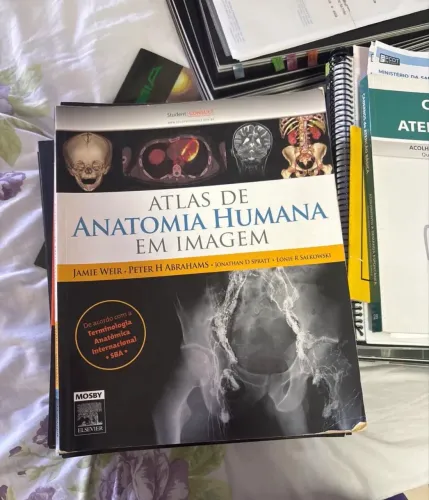 Atlas de anatomia humana em imagem 