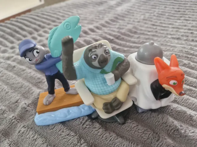 Brinquedos  zoológico Mc donalds 