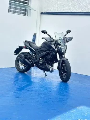 BAJAJ DOMINAR 400 2025