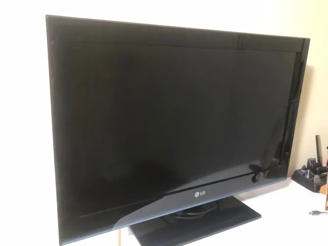 TV LG 32 Polegadas com Defeito - Modelo 32LK451C - Para Peças