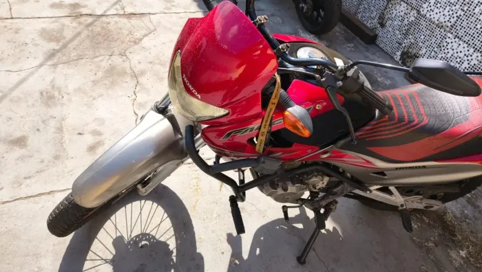 Honda Falcon 400 carburada