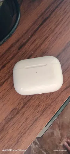 Vendo AirPods pro somente a caixa pra carregar os cones..