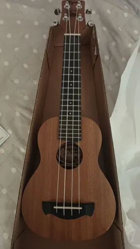Ukulele Tagima