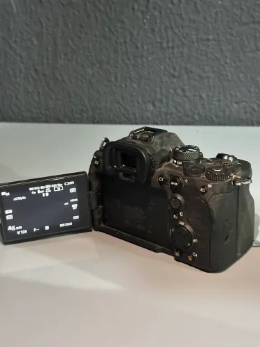Sony a7iv - usada