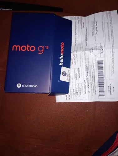 Moto G15. 256gb,  12 Ram.
