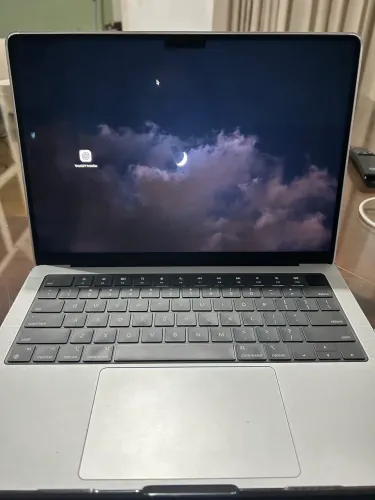 MacBook M3 Pro 14 inch - 18GB RAM / 512GB SSD - Impecável