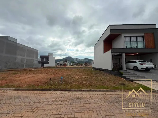 Excelente terreno com 150,50 m² no Bairro Deltaville, Biguaçu/SC