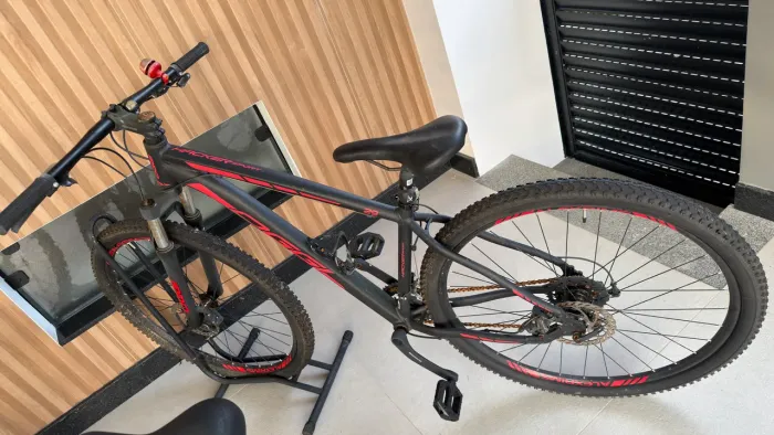 Bicicleta OGGI 29