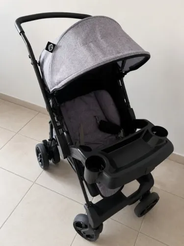 Carrinho de bebê tutty
