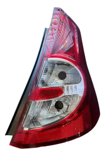 Renault Sandero 2010 - Lanterna traseira direita usada