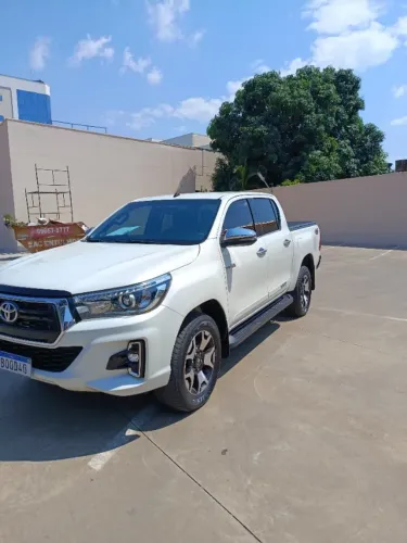 Toyota Hilux CD SRX 4X4 2.8 TDI 16V Diesel Aut. 2020