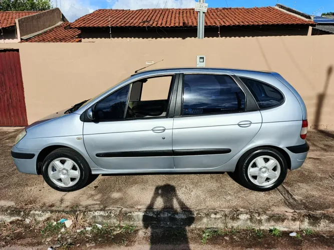 Renault Scenic Hi-flex/express. Hi-flex 1.6 16V 2005