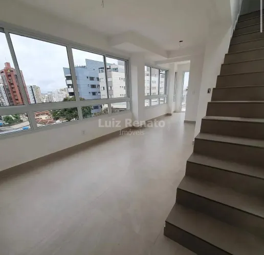Cobertura à venda no bairro Santa Efigênia