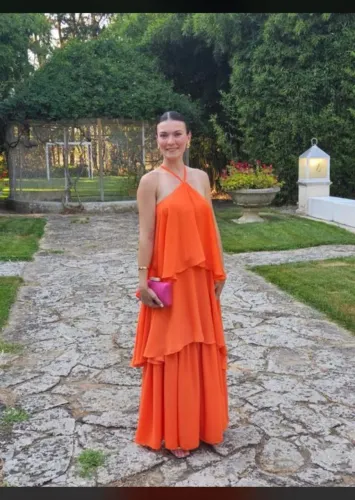 Vestido amplo babado laranja