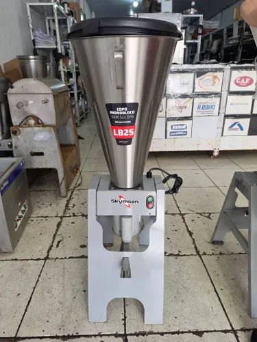 Liquidificador baixa rotação 25 litros 220V