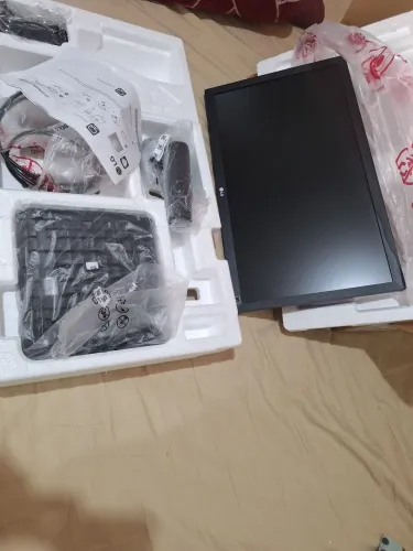 Monitor LG 19.5