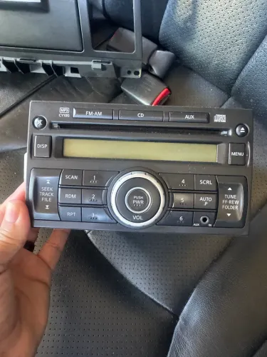Rádio Nissan tiida