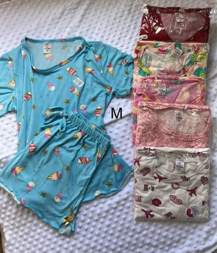 Promoção Peças novas da loja..Roupas em Diversas Cores e Estampas e tamanhos.