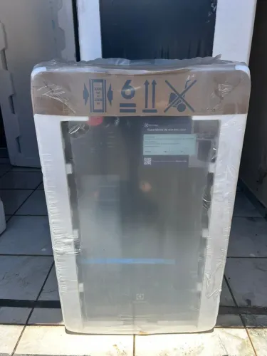 Cervejeira Eletrolux BRACK nova na caixa