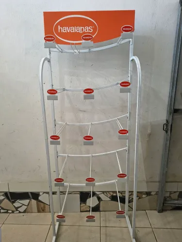 Expositor de havaianas