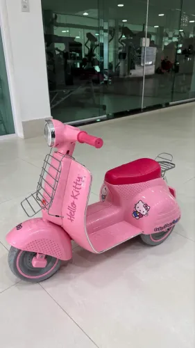 lambreta hello kitty elétrica 6v