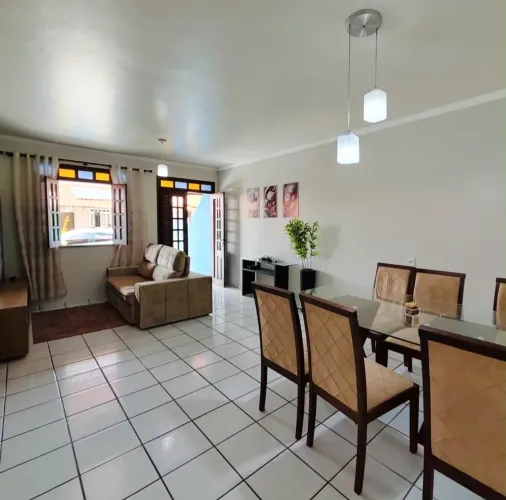 Casa em cond. no olho d agua - 04 quartos sendo 02 suítes l 02 vagas na garagem