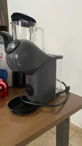 vende-se cafeteira dolce gusto
