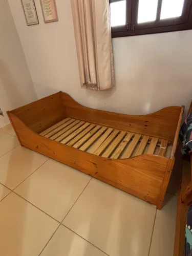 Cama Tok Stok + Colchão